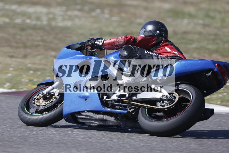 /36 08.08.2026  Pluess Motosport ADR/Freies Fahren/666